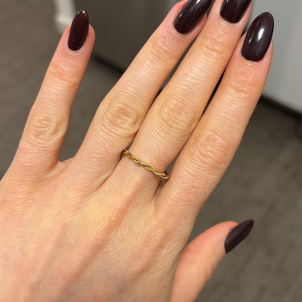 Stainless steel twist thin dainty braided ring gold